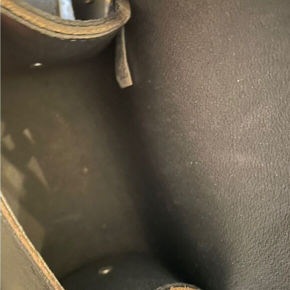 Harley-Davidson Black Crossbody Bag with Red Logo - Picture 8 of 10